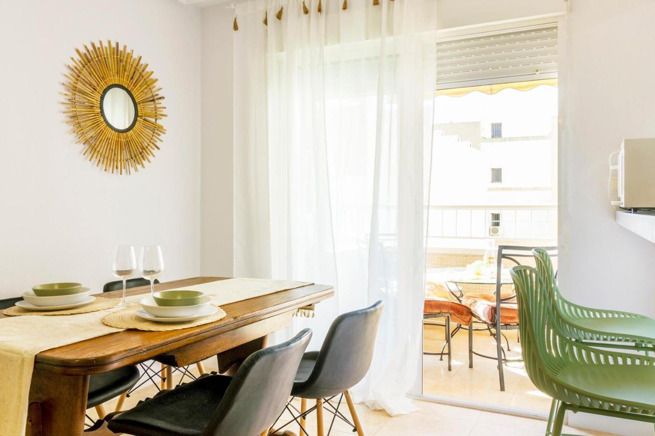 Apartamento Pink Maritimo Torrevieja Bagian luar foto