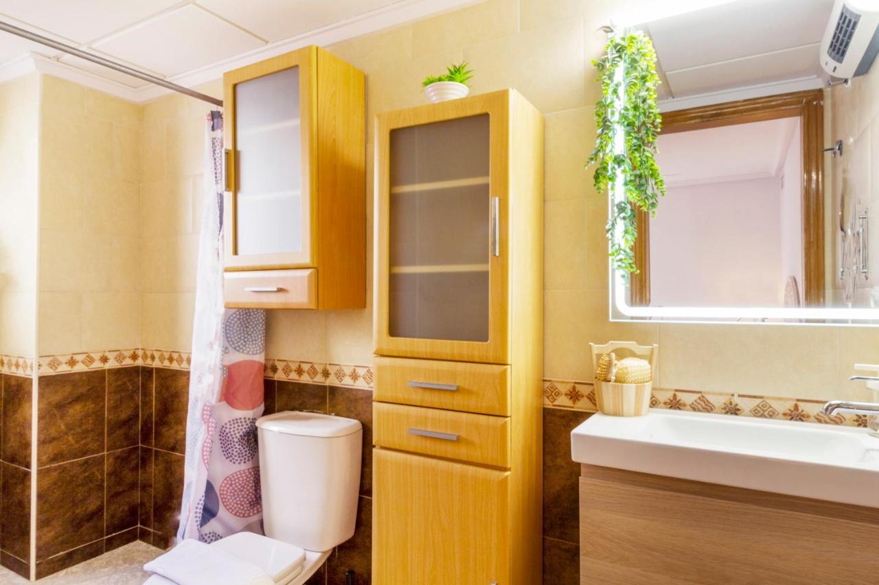 Apartamento Pink Maritimo Torrevieja Bagian luar foto