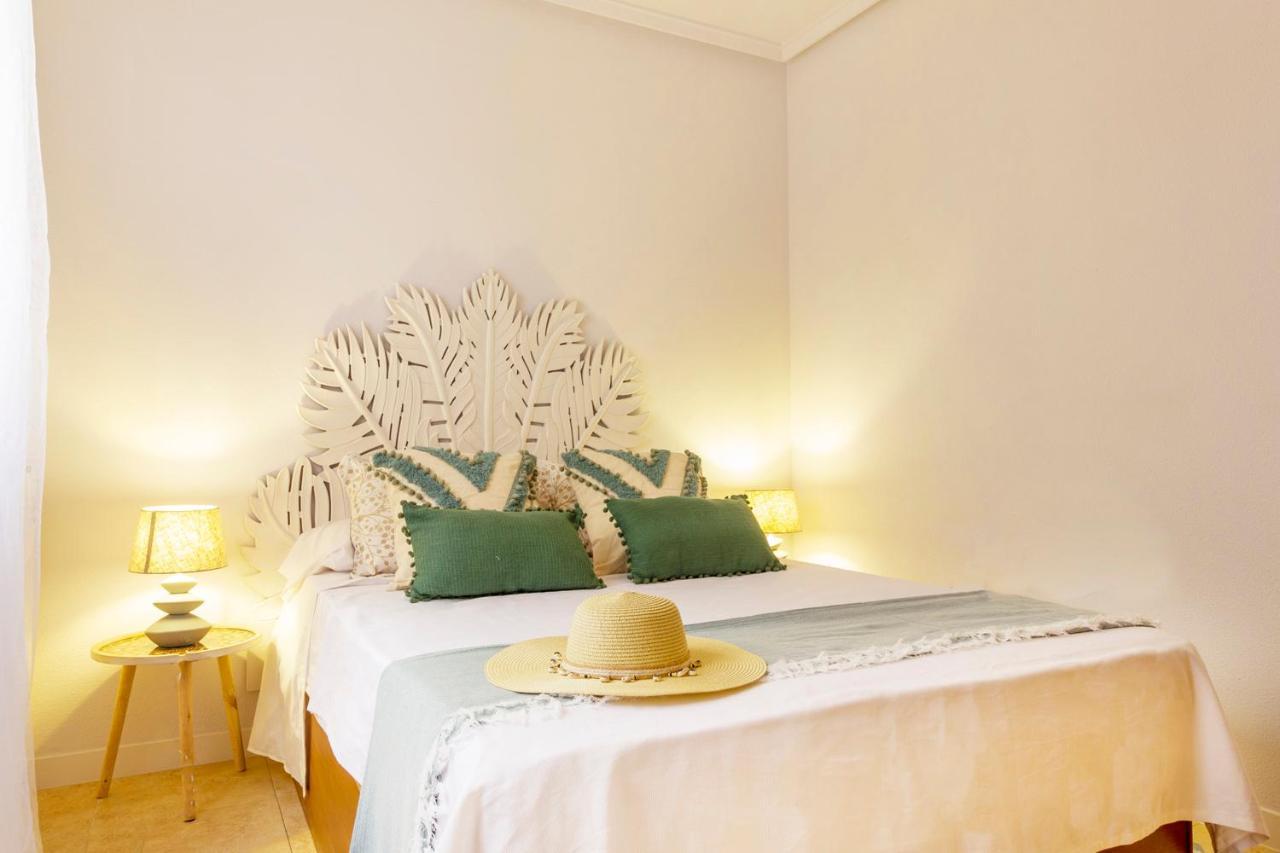 Apartamento Pink Maritimo Torrevieja Bagian luar foto