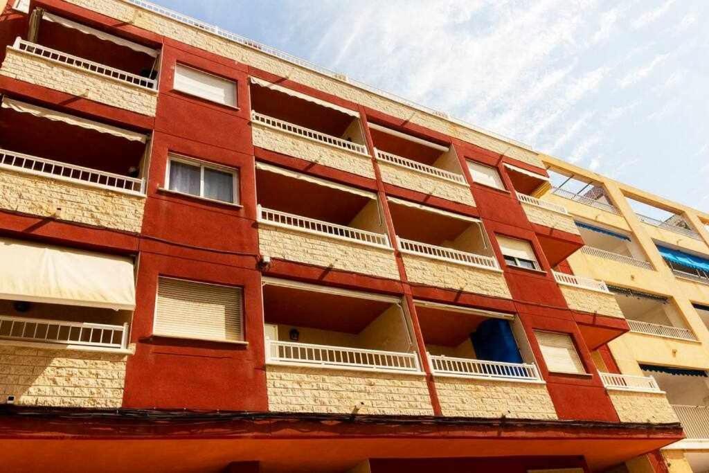 Apartamento Pink Maritimo Torrevieja Bagian luar foto